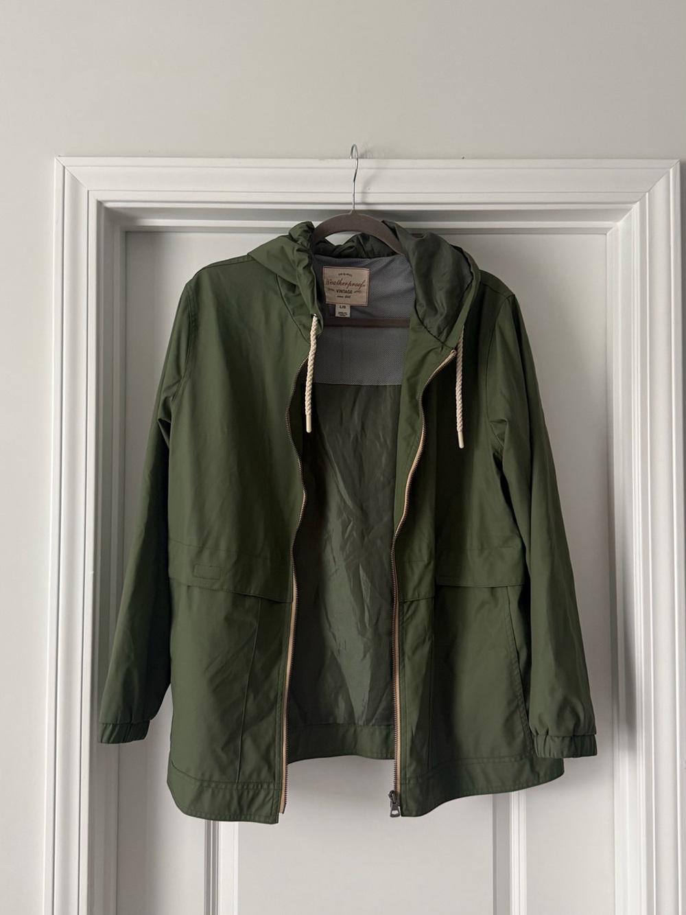 Weatherproof Vintage green windbreaker jacket